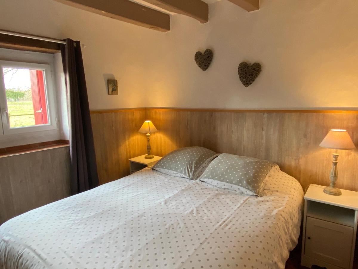 Chambres D'Hotes Les Bournais - Le Clos Milady L'Ile-Bouchard Esterno foto