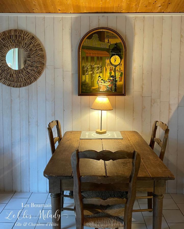 Chambres D'Hotes Les Bournais - Le Clos Milady L'Ile-Bouchard Esterno foto